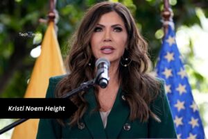 Kristi Noem Height